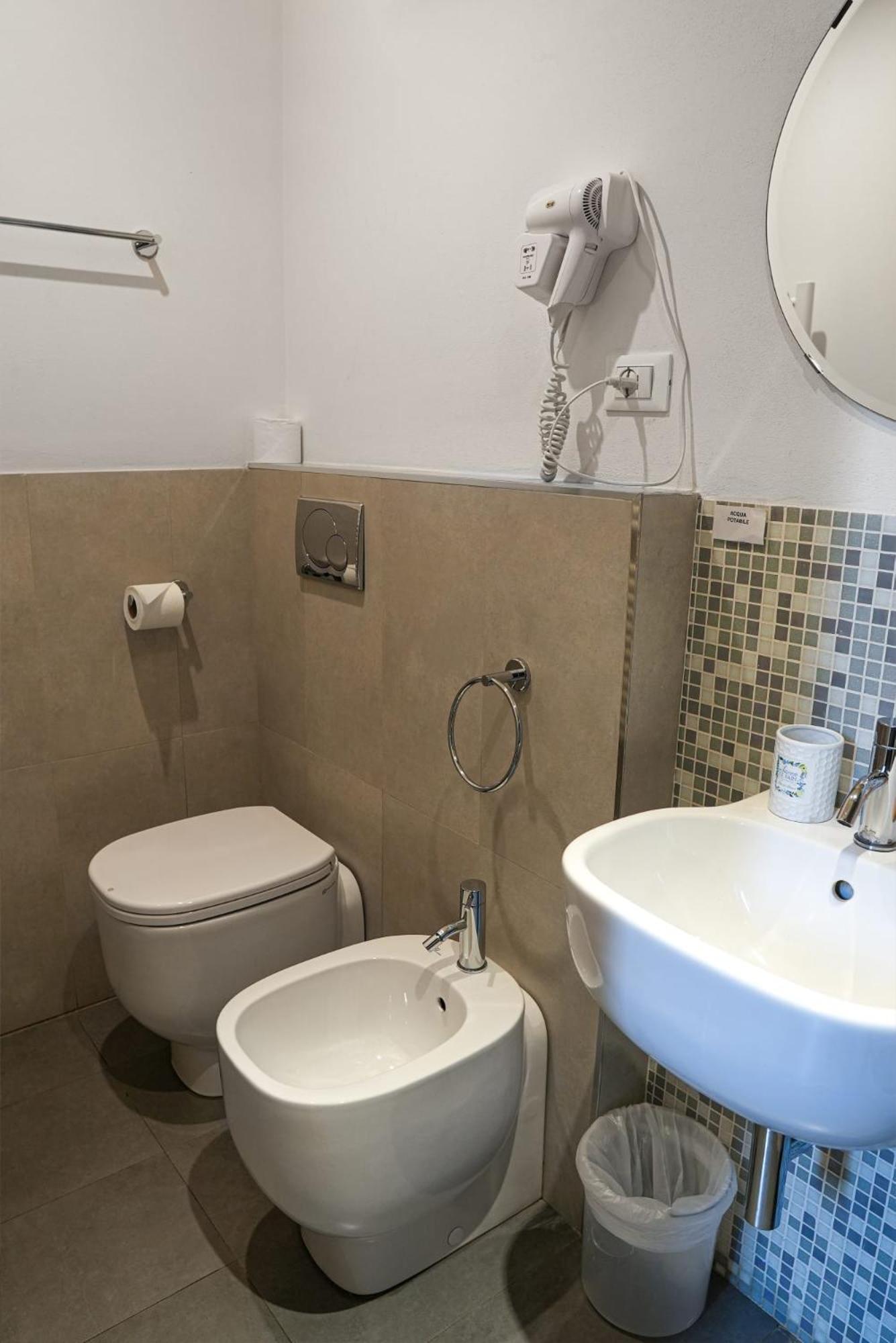 Honey Rooms Феррара Екстер'єр фото