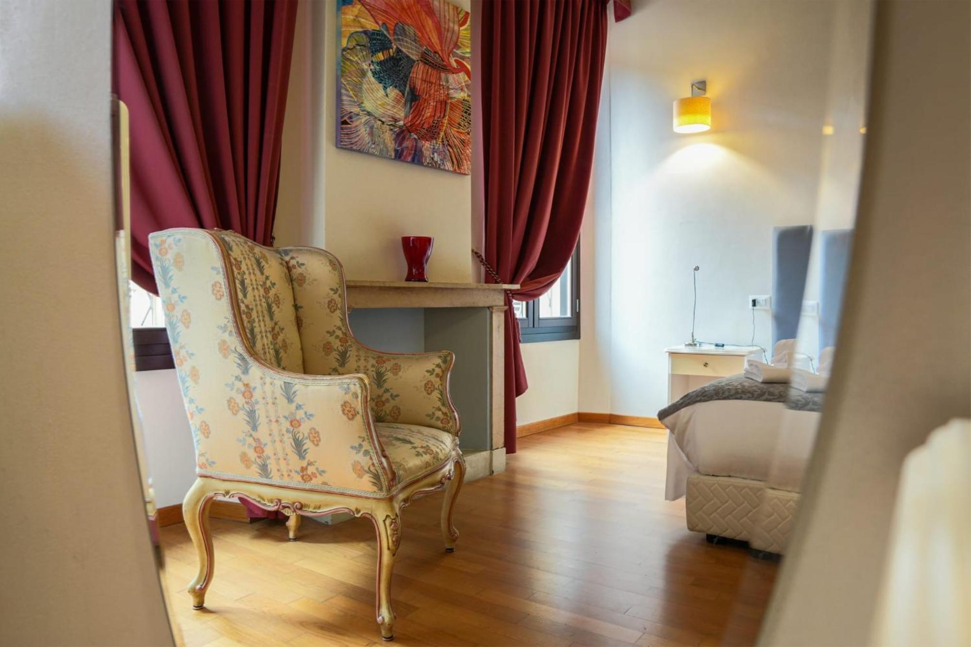 Honey Rooms Феррара Екстер'єр фото